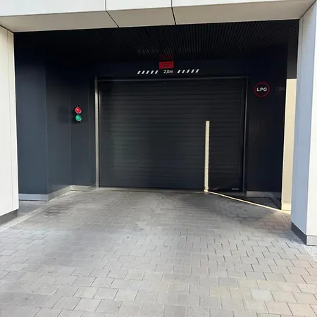 Modern Vero Portova アパート