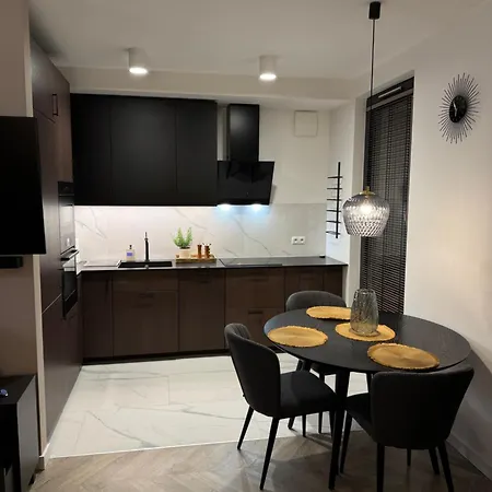 Modern Vero Portova Apartment *